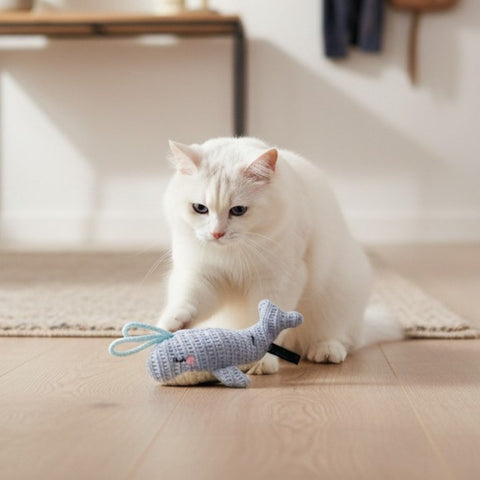 Twinbee Cat Toy Ballena a Ruedas con Matatabi